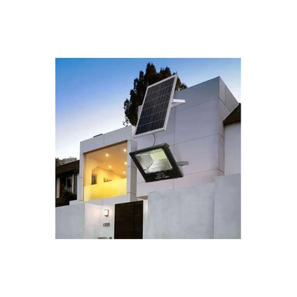 Foco Solar 200w Qp Negro Con Sensor Movimiento Montable Exterior