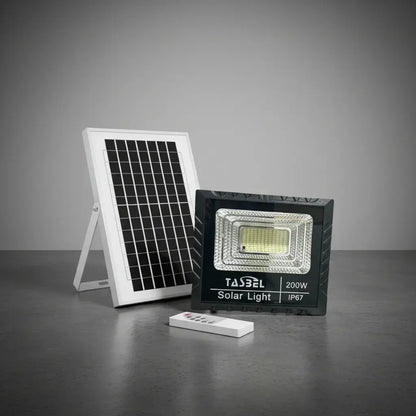 Reflector Solar Led 200w Tasbel Para Exterior Con Control Remoto Negro Blanco Frío